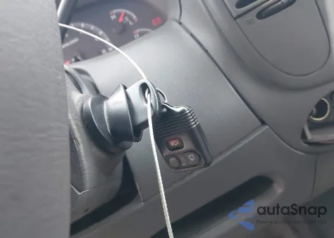 2002 Ford F-150 Lariat/Xlt from USA, damaged, VIN 1FTRW07602KD59257